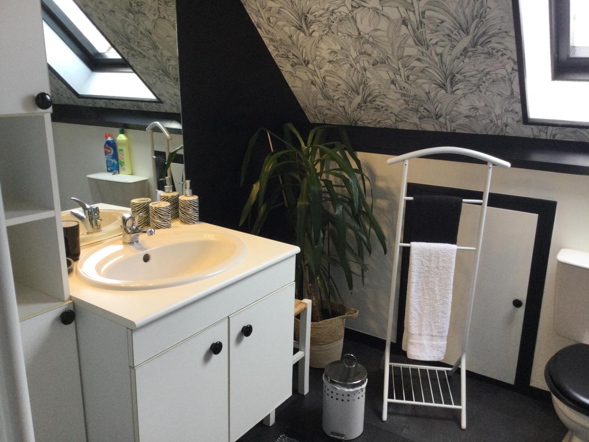 Coup De Coeur Assure ! Calm Comme A La Maison ! Maison Spacieuse Avec Grande Terrasse Pour 2 A 5 Personnes Proximite Granville Et Mer Avec Wifi Et Parking Gratuits Exteriör bild